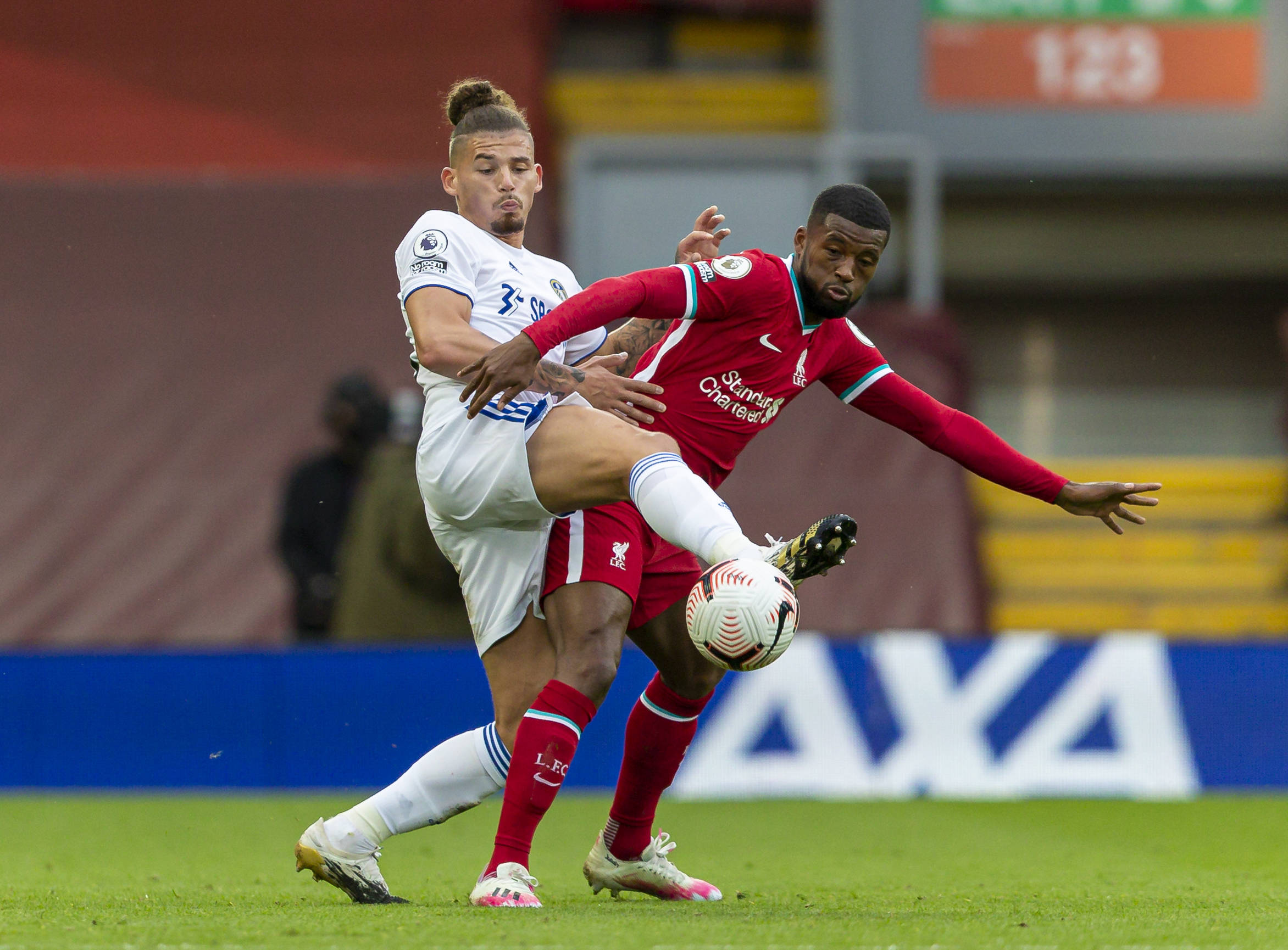 上海地产与 上海地产与